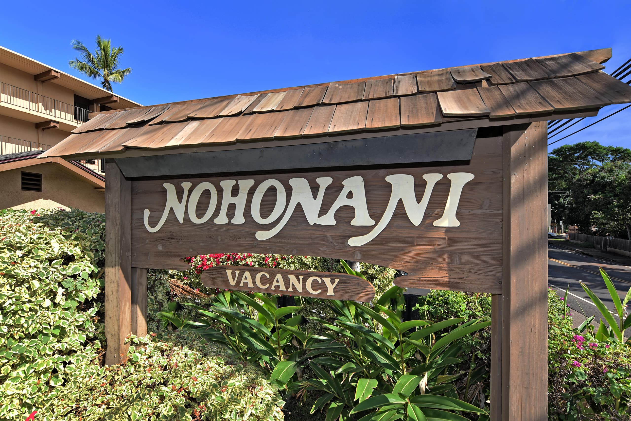 Condo in Lahaina · ★5.0 · 2 bedrooms · 4 beds · 2 shared baths - Image 53