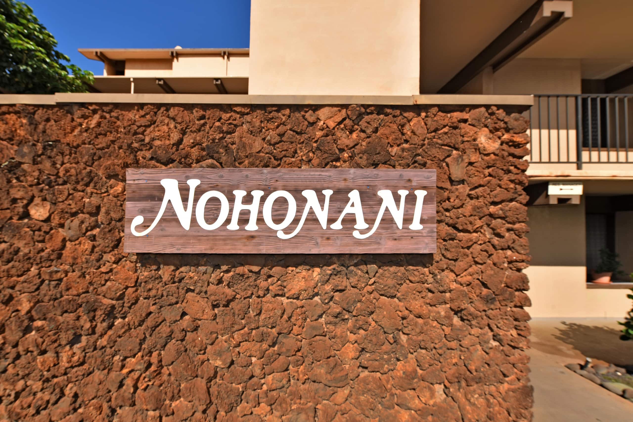 Condo in Lahaina · ★5.0 · 2 bedrooms · 4 beds · 2 shared baths - Image 54
