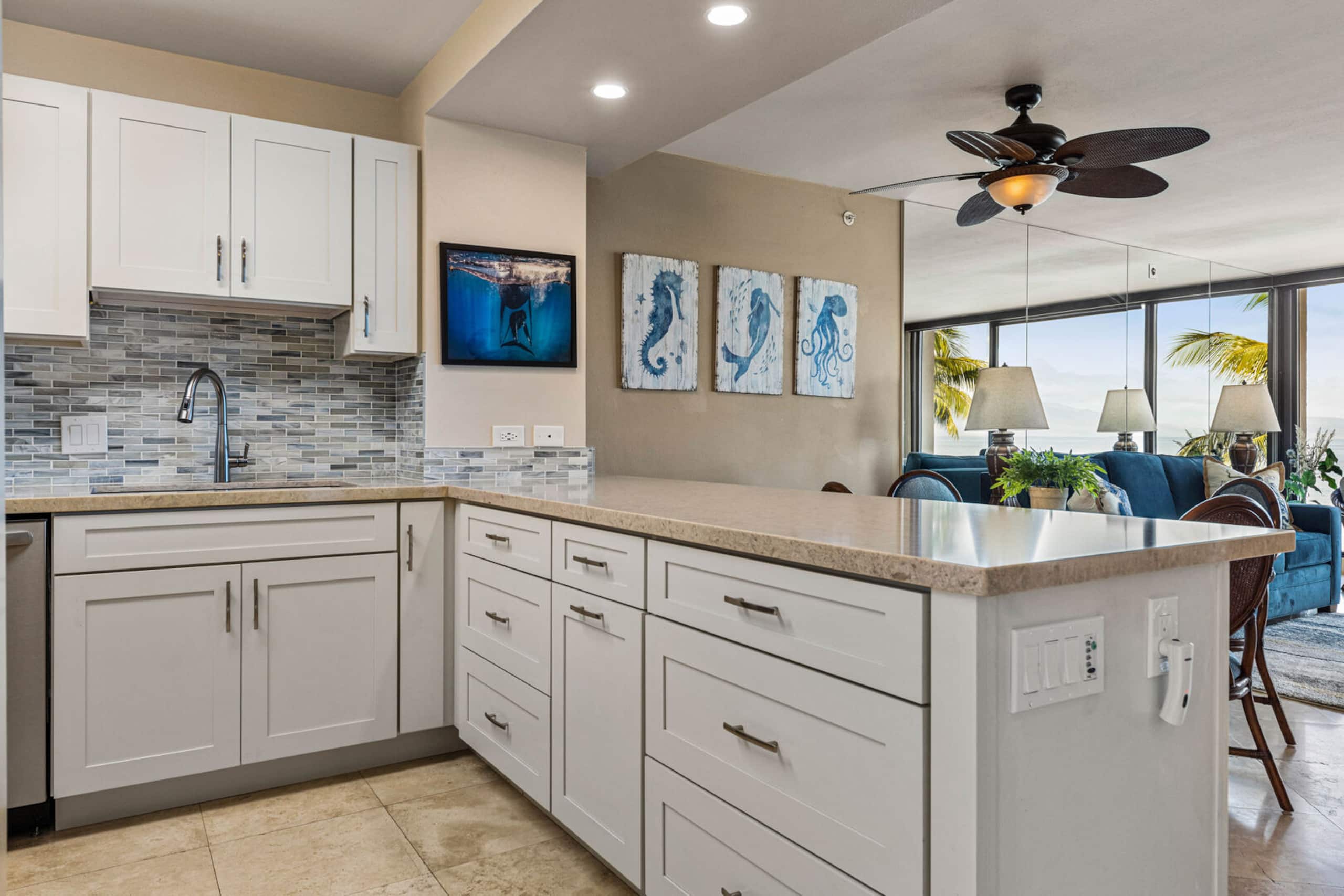 Condo in Lahaina · ★4.97 · 1 bedroom · 2 beds · 1 bath - Image 15