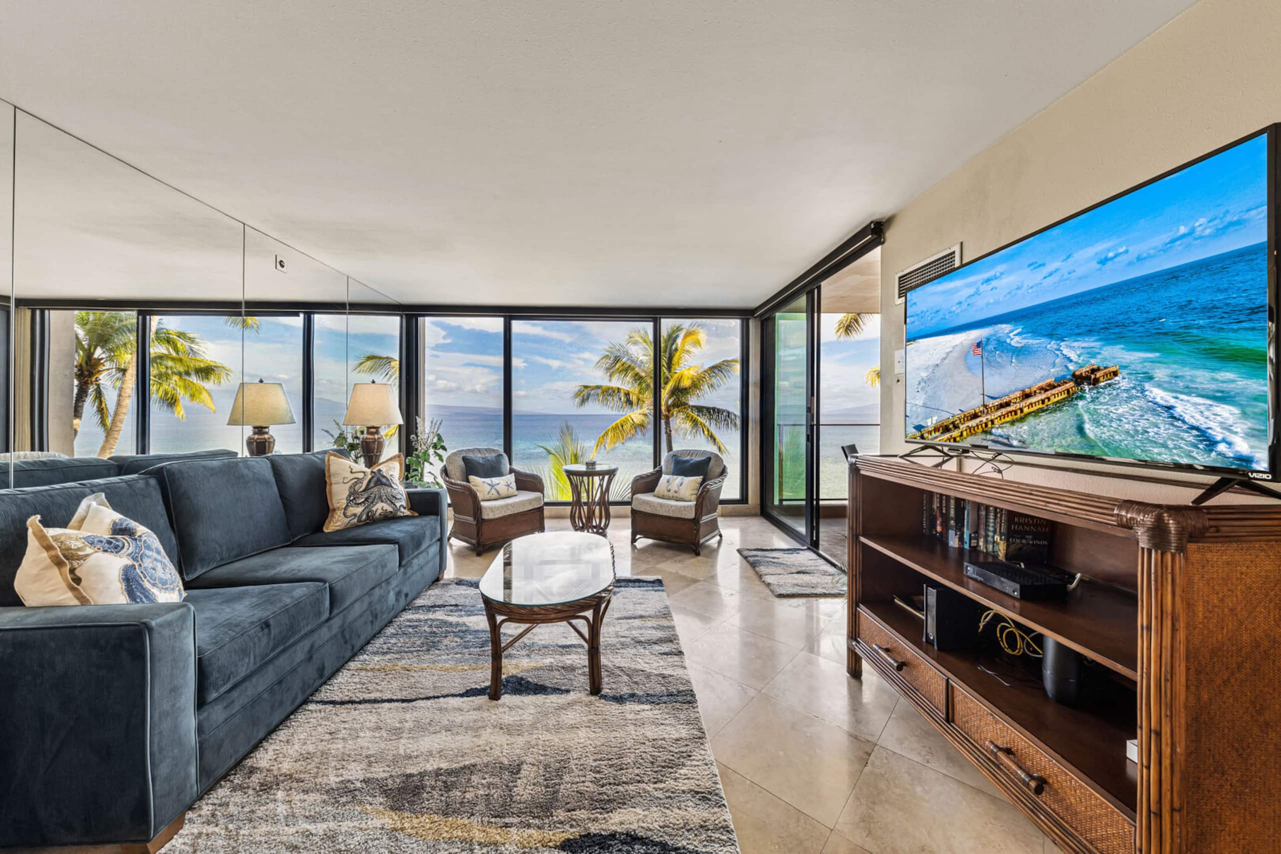 Condo in Lahaina · ★4.97 · 1 bedroom · 2 beds · 1 bath - Image 9