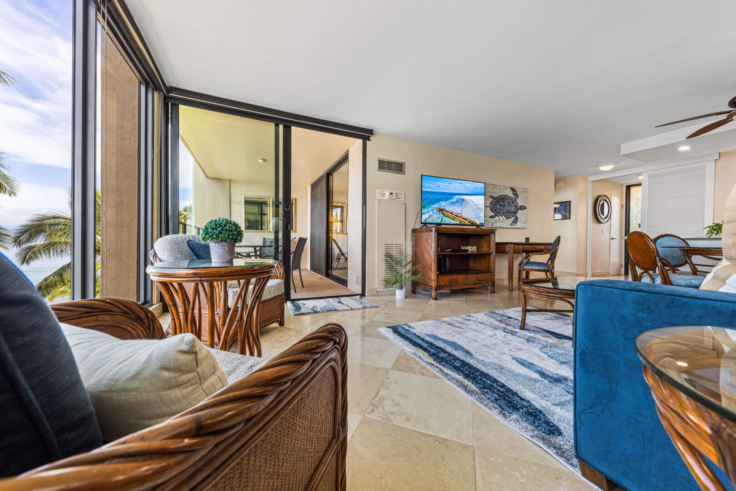 Condo in Lahaina · ★4.97 · 1 bedroom · 2 beds · 1 bath - Image 11