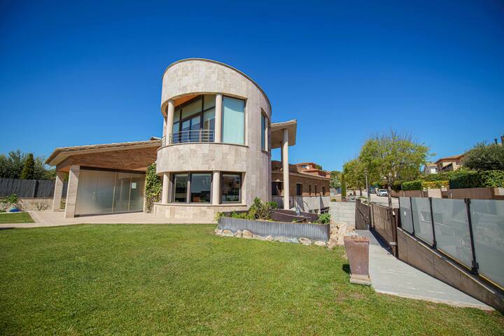 Casa La Vinya “Alto Standing” gallery image 4