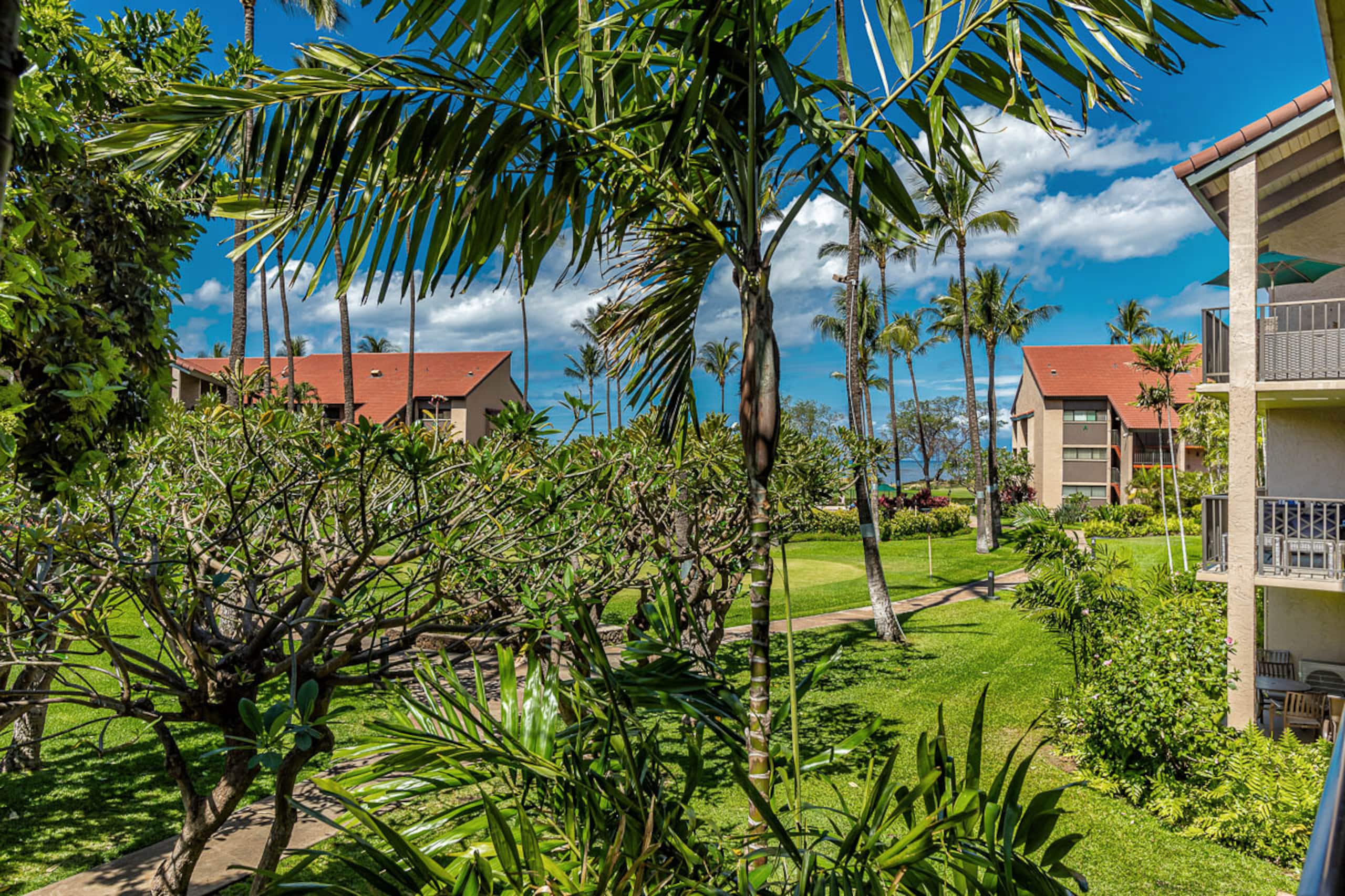 Condo in Kihei · ★5.0 · 2 bedrooms · 4 beds · 2 shared baths - Image 7