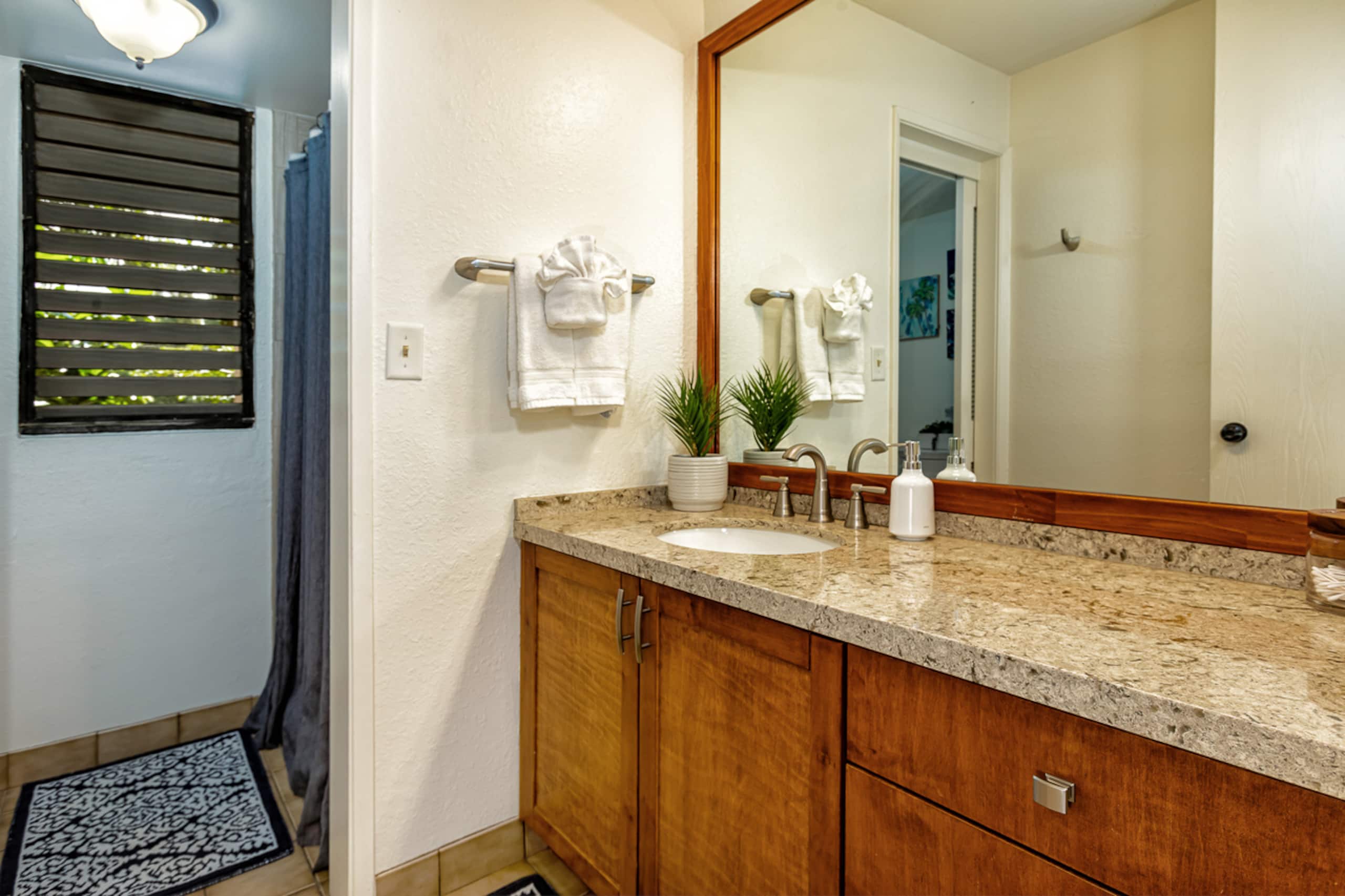 Condo in Kihei · ★5.0 · 2 bedrooms · 4 beds · 2 shared baths - Image 29