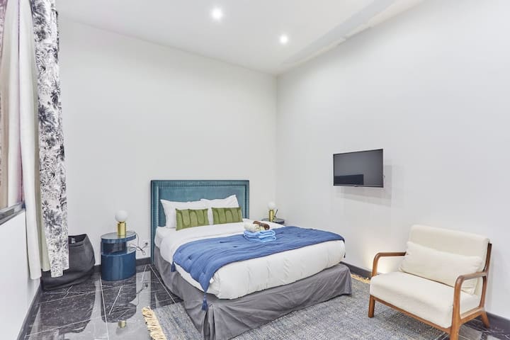 Rent A Room managed Airbnb listing 2