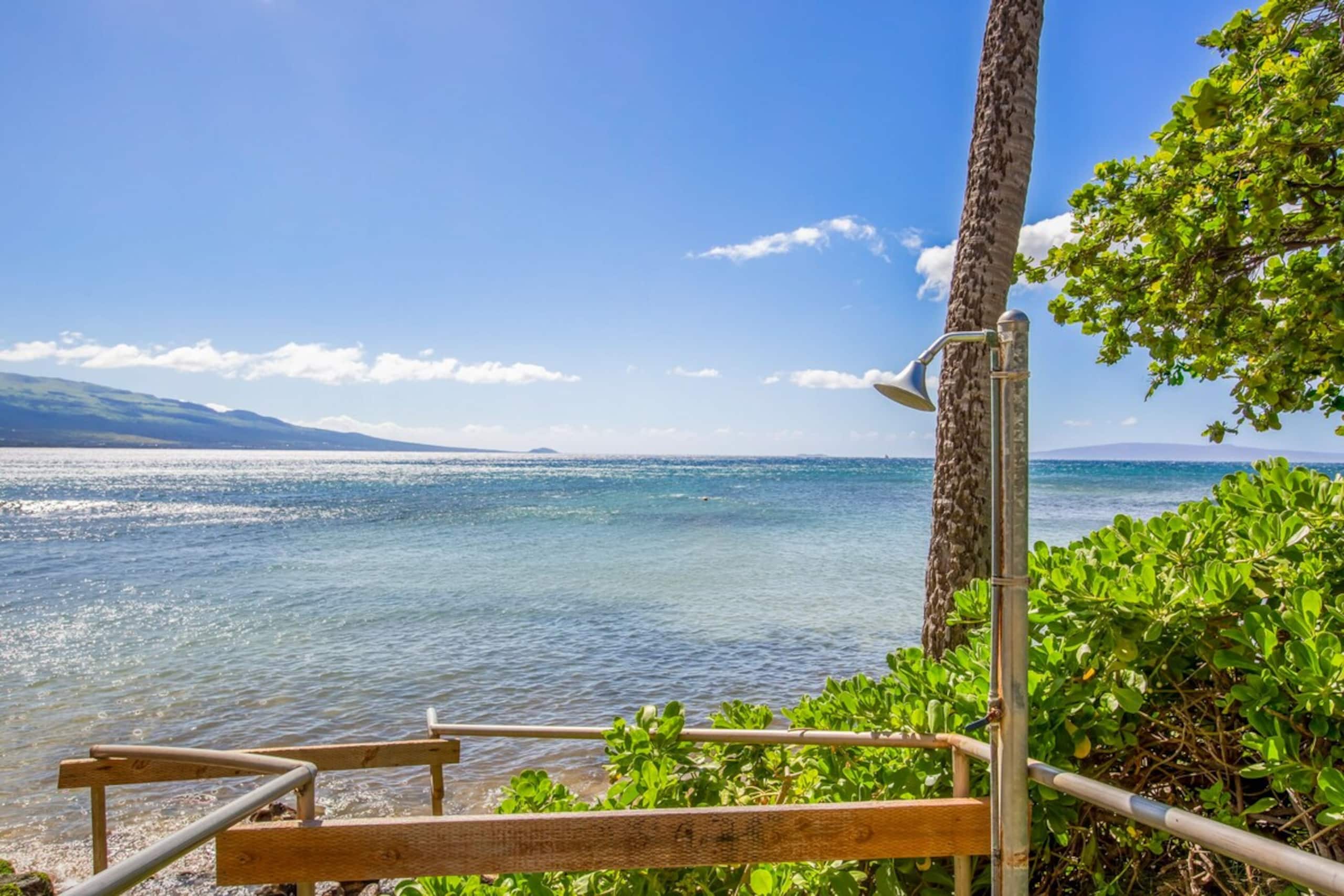 Condo in Wailuku · ★4.5 · 2 bedrooms · 3 beds · 2 shared baths - Image 53