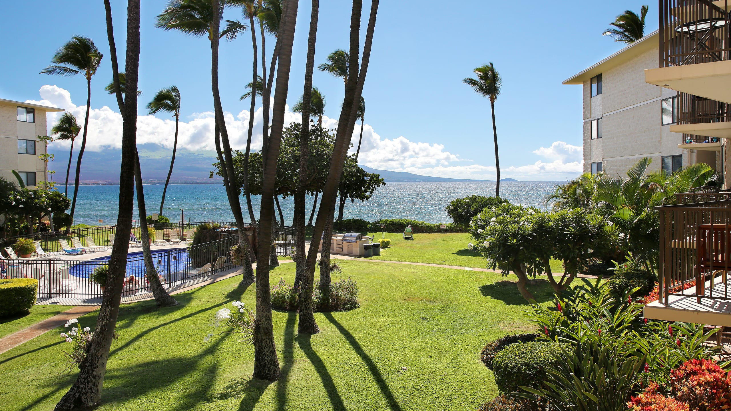 Condo in Wailuku · ★4.5 · 2 bedrooms · 3 beds · 2 shared baths - Image 37