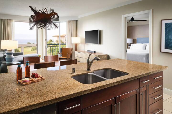 Westin Kaanapali Upscale Ocean View Family Condo gallery image 3