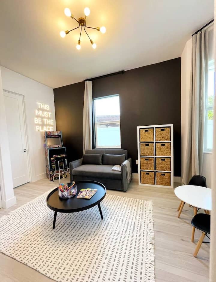 Game room single sofa bed 