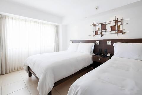 Prime Location! 2 Relaxing Units, FREE Parking!