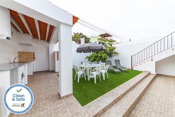 D02 - Carrob Street House - Lagos