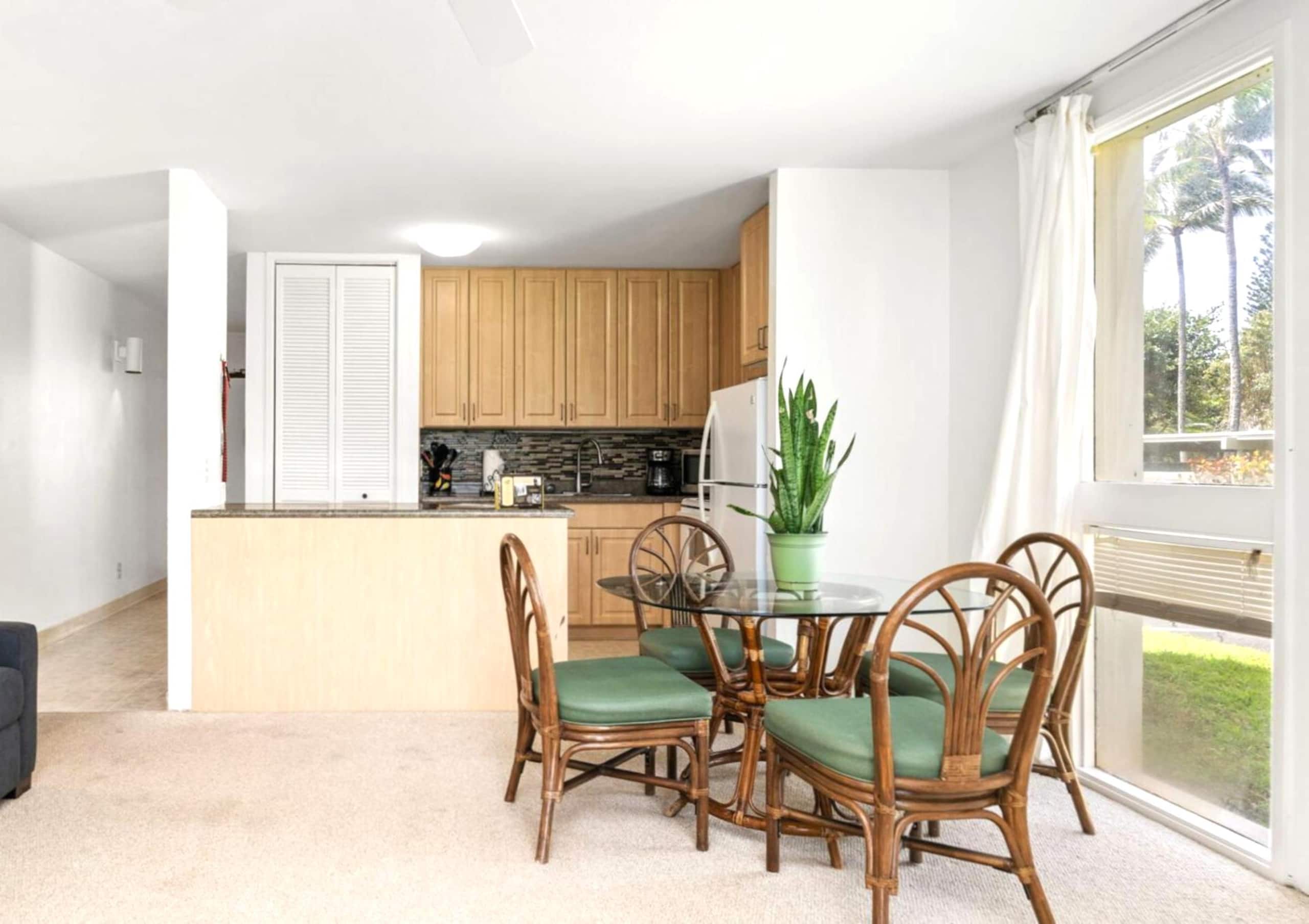 Condo in Kahuku · ★4.64 · 1 bedroom · 2 beds · 1 private bath - Image 5