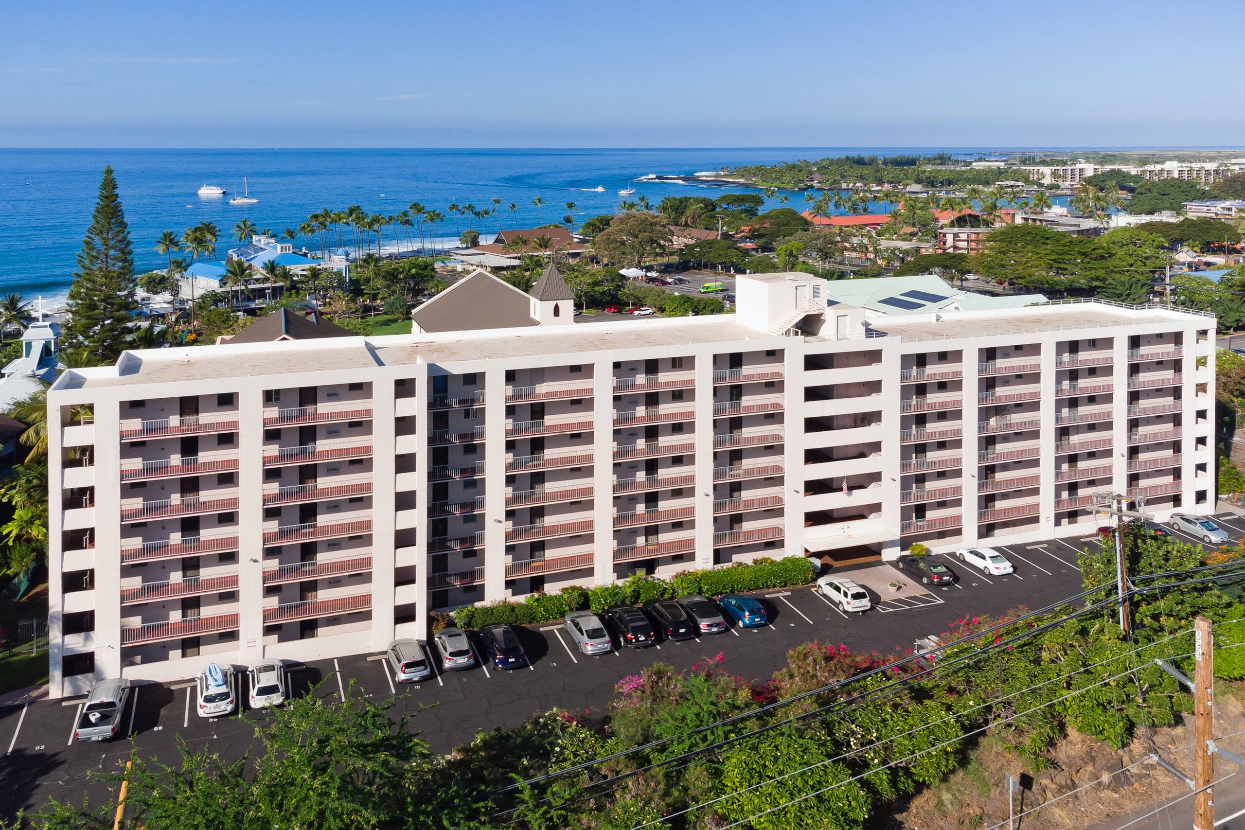 Condo in Kailua-Kona · ★4.64 · 1 bedroom · 1 bed · 1 shared bath - Image 16