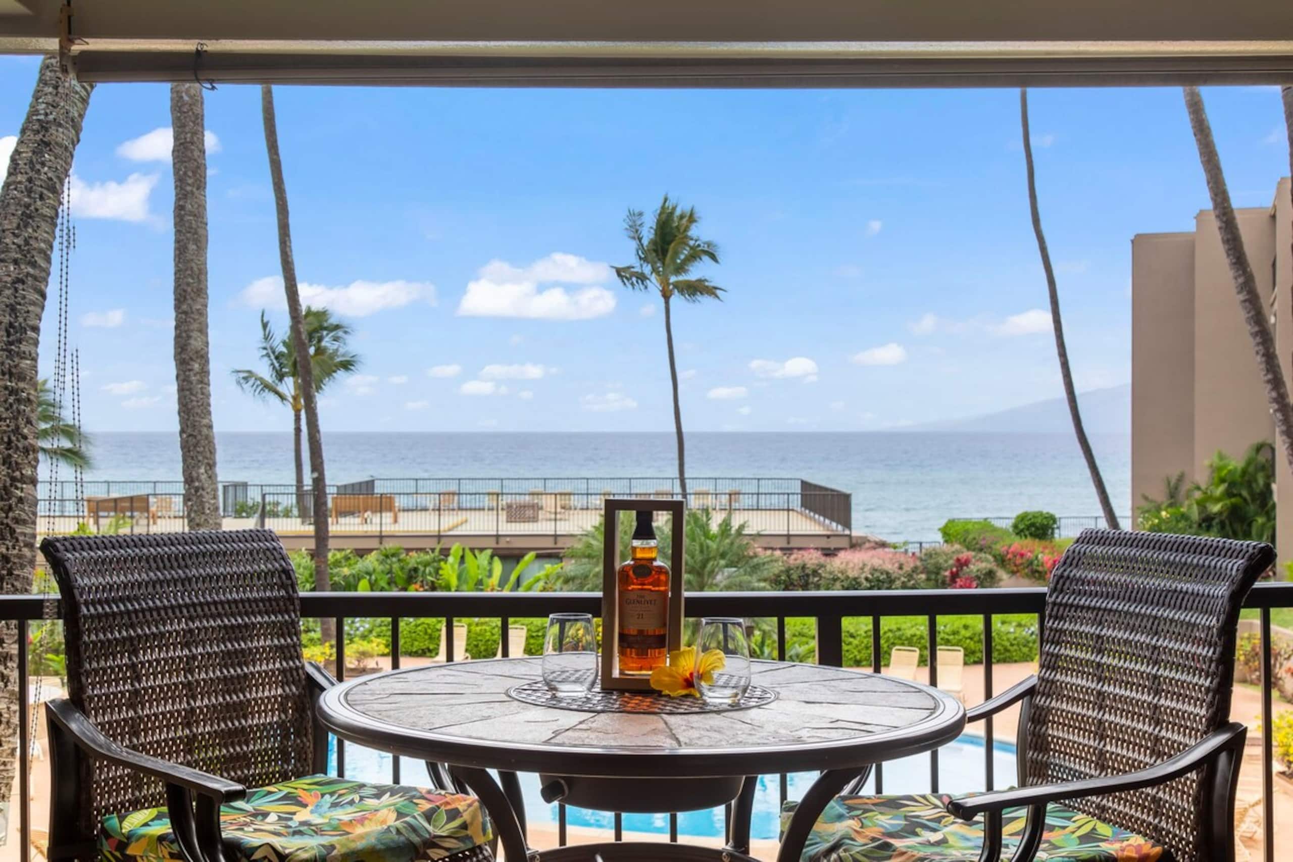 Condo in Lahaina · ★4.88 · 1 bedroom · 2 beds · 1 bath - Image 37