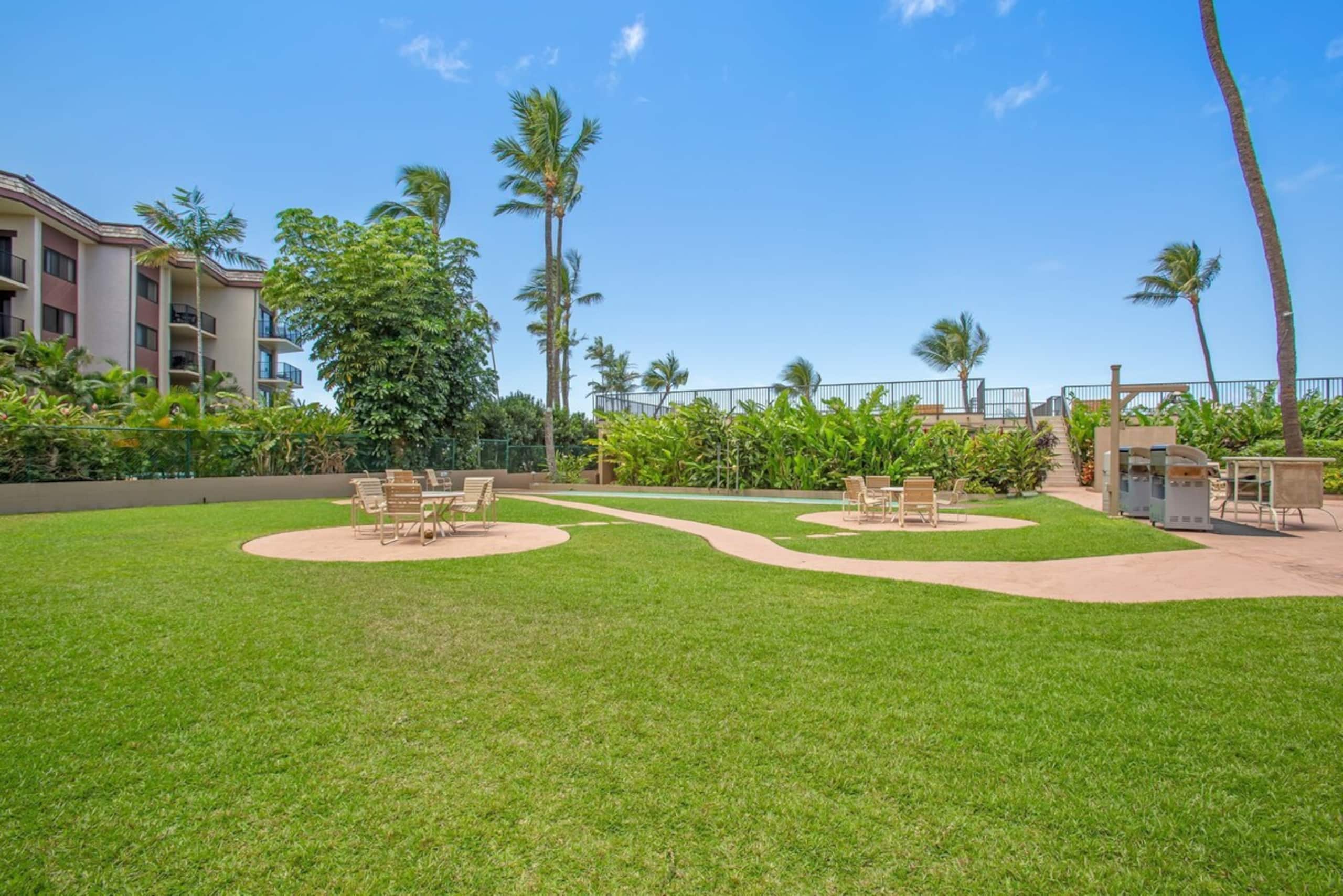 Condo in Lahaina · ★4.88 · 1 bedroom · 2 beds · 1 bath - Image 27