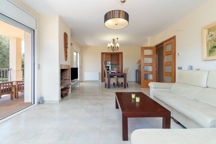 Villa Elodia gallery image 5