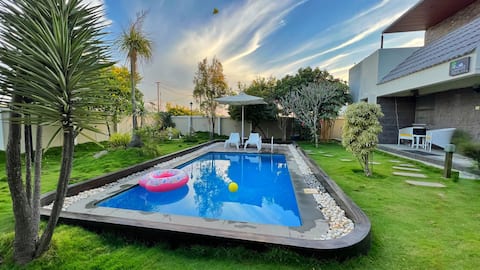 Paradise Pool Villa|6pax|30min from Ecity|Lawn