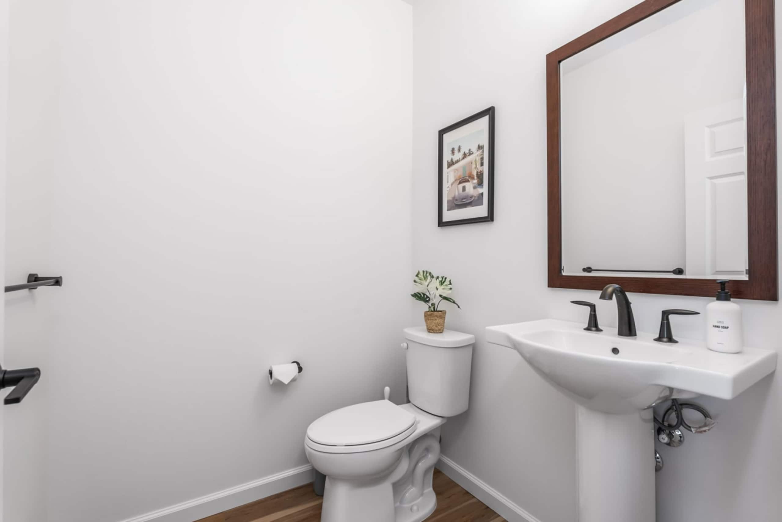 Home in Waianae · ★4.88 · 4 bedrooms · 5 beds · 3.5 private baths - Image 35