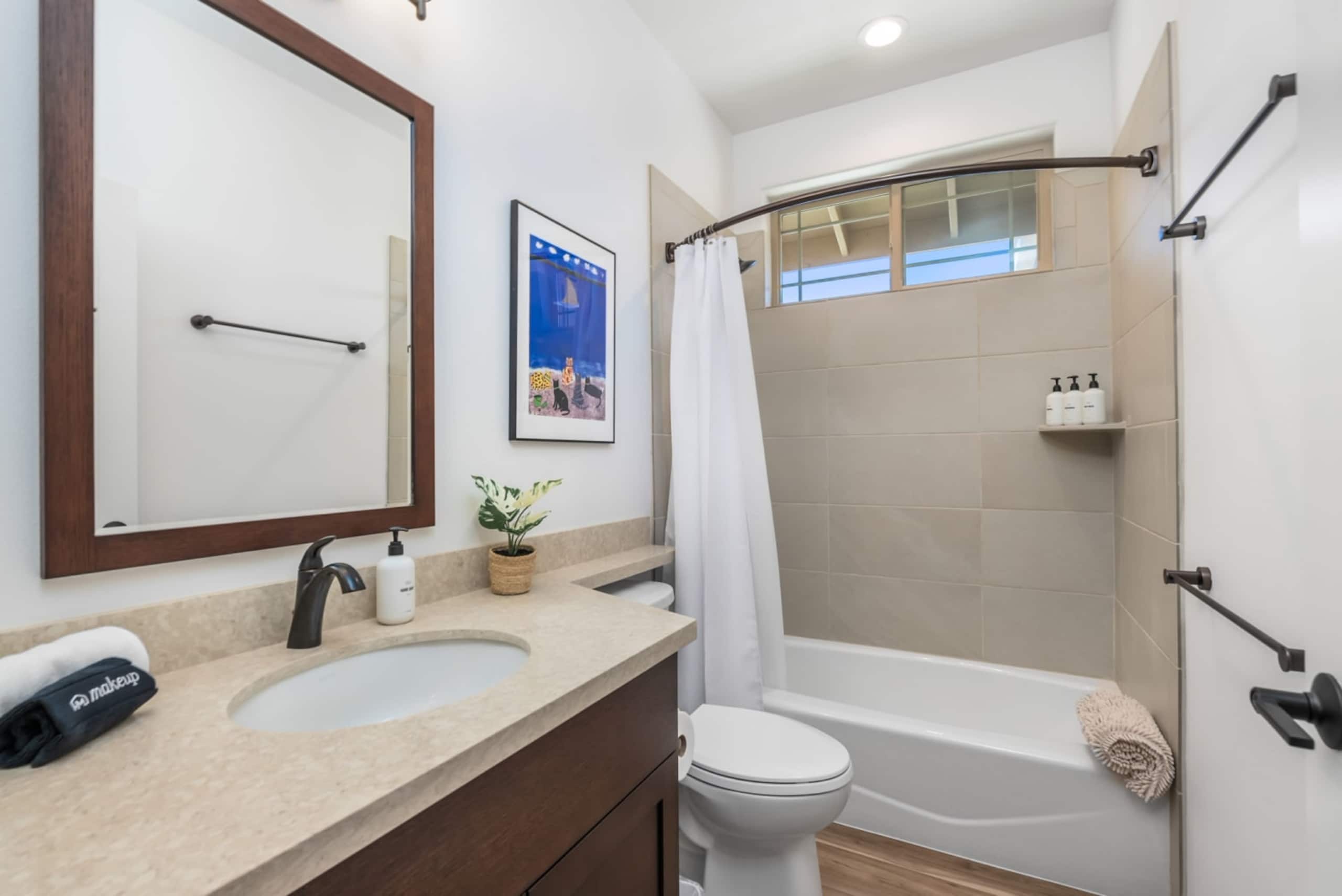 Home in Waianae · ★4.88 · 4 bedrooms · 5 beds · 3.5 private baths - Image 33