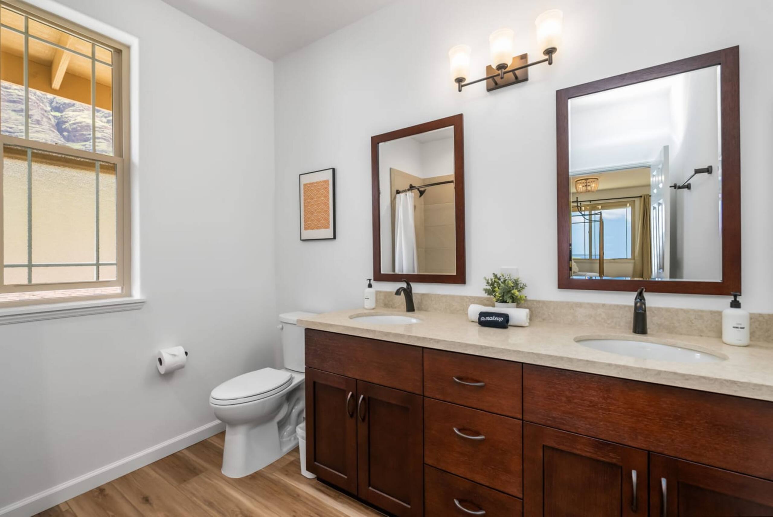 Home in Waianae · ★4.88 · 4 bedrooms · 5 beds · 3.5 private baths - Image 32