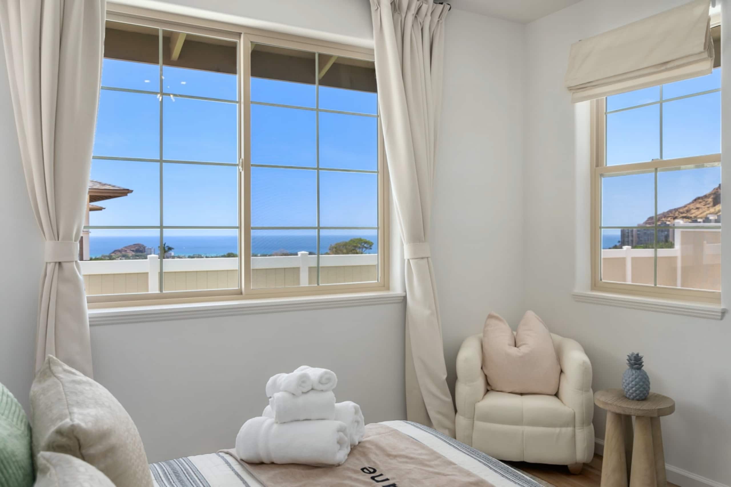 Home in Waianae · ★4.84 · 4 bedrooms · 5 beds · 2.5 private baths - Image 6