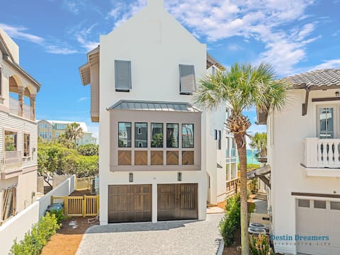 Seawalk Sanctuary | Beachfront | Rooftop Pool