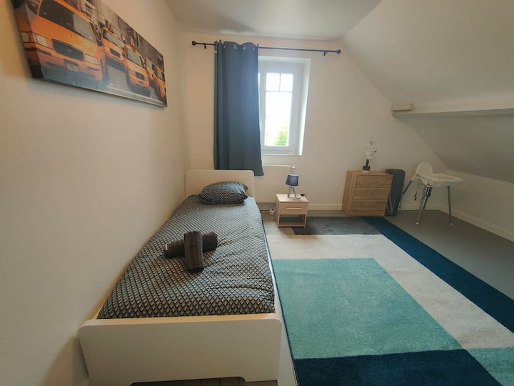 غرفة النوم 2