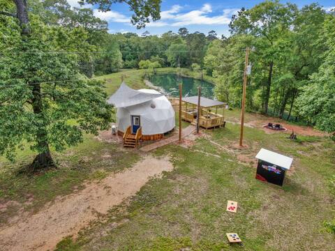 Luxury Glamping Geo Dome W/ Hot Tub, A/C, Pond
