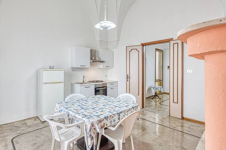 Cod 278 al centro del paese gallery image 3