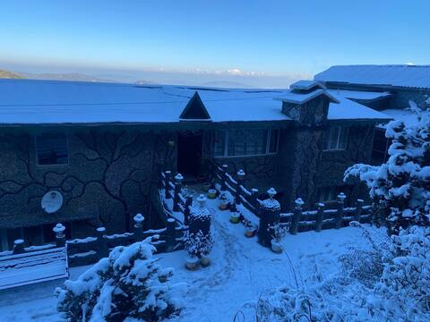 BRIKitt Alpine Peaks 2BHK Cottage