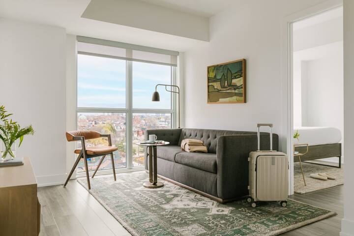 Sonder at Artesa | 3BR Apartment w/ Balcony
