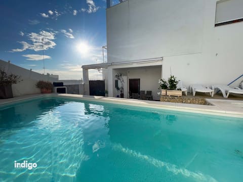 Ste003 Riverview 4 Bedroom Casa, with Private Pool
