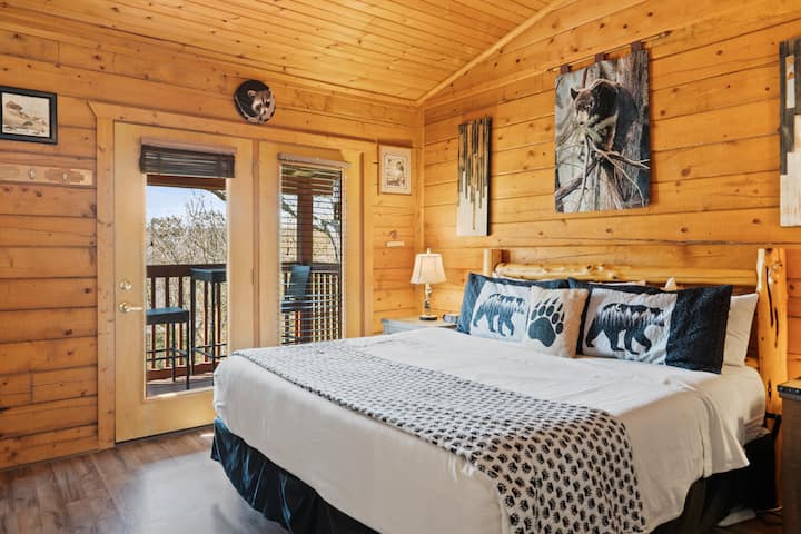 Romantic Studio Cabin In The Heart Of Branson - Branson, MO