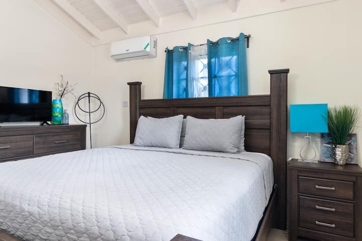Segundo dormitorio con cama tamaño king
