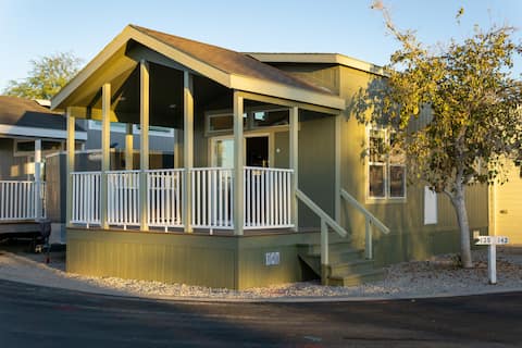 Riverside Resort Home with a view! AC, Beach+Pool!