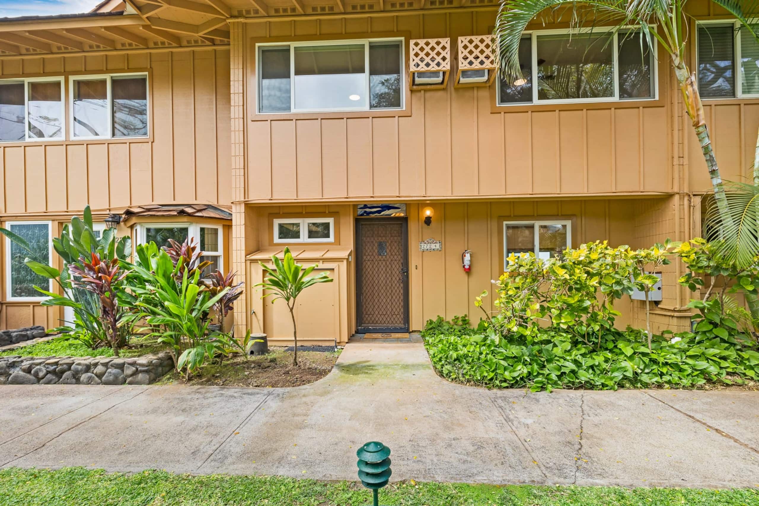 Townhouse in Lahaina · ★5.0 · 3 bedrooms · 4 beds · 3 baths - Image 29