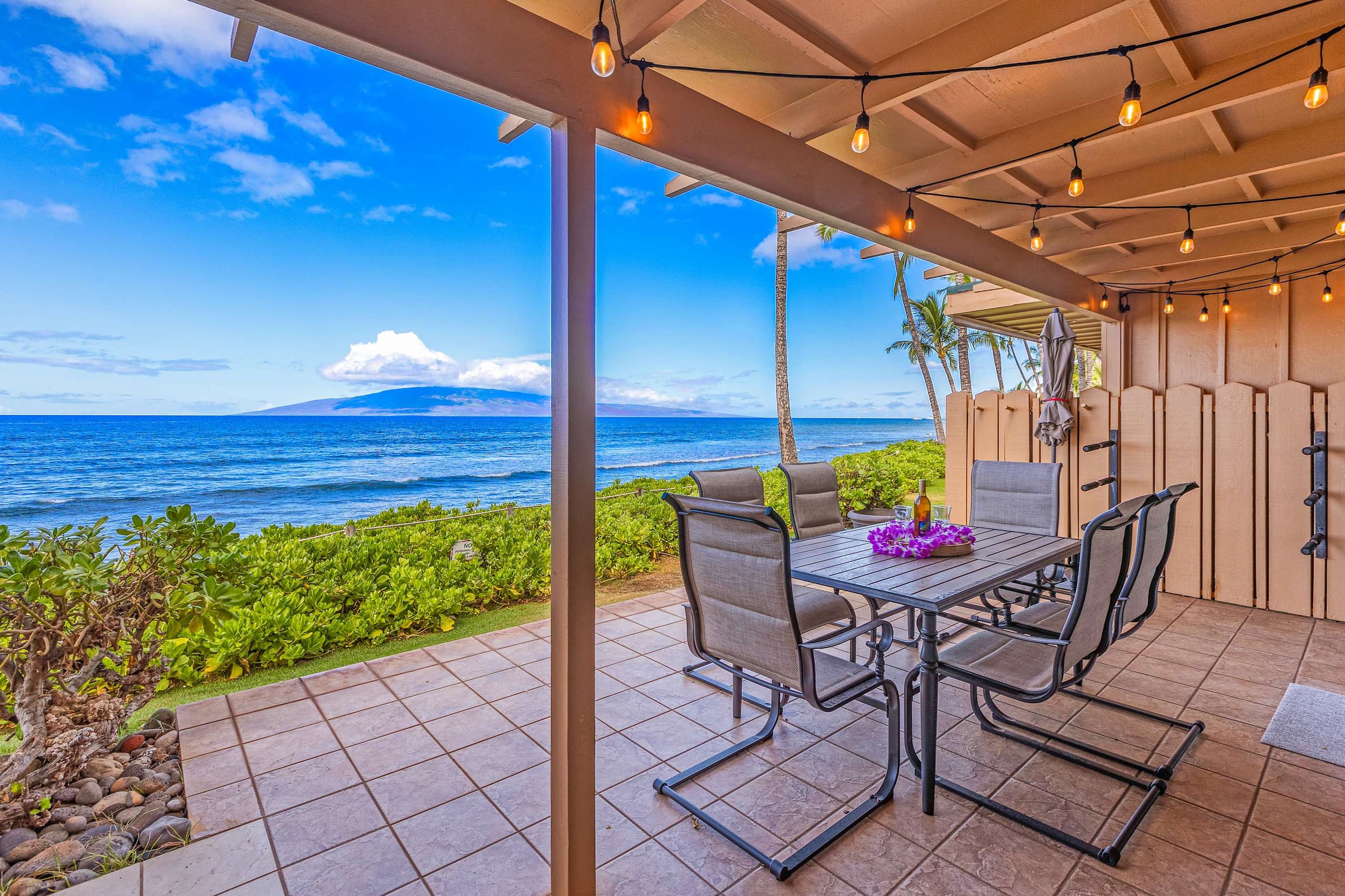 Townhouse in Lahaina · ★5.0 · 3 bedrooms · 4 beds · 3 baths - Image 4