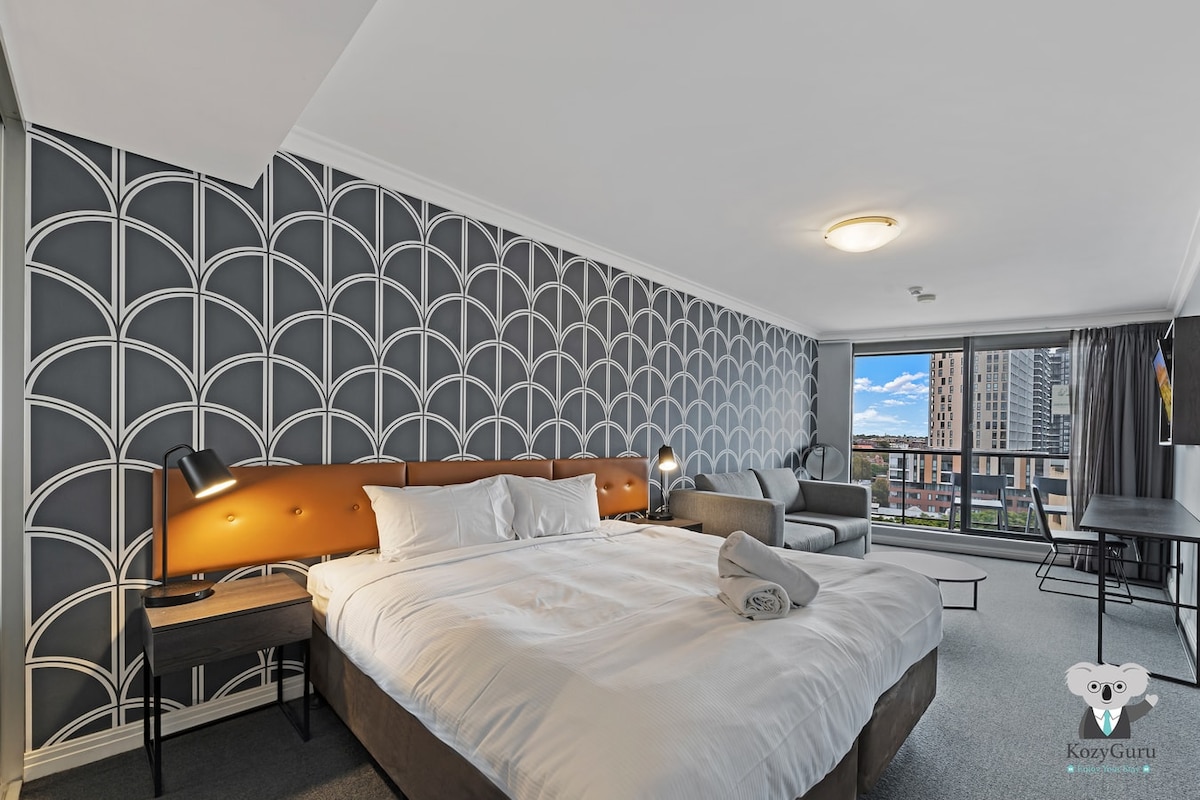 Top Airbnb: KozyGuru | Sydney CBD | Prefect Location Studio in Haymarket
