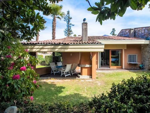 Villa Camelia by Interhome