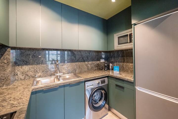 Sweett | Spacious 3BR in the city centre gallery image 5