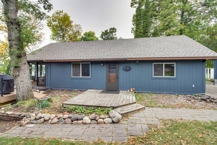 'Away at Moose Bay' Breezy Point Gem w/ Game Room