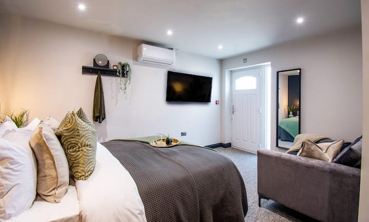 Modern Suite-private Entrance-free Gym And Swim(8) - Great Yarmouth