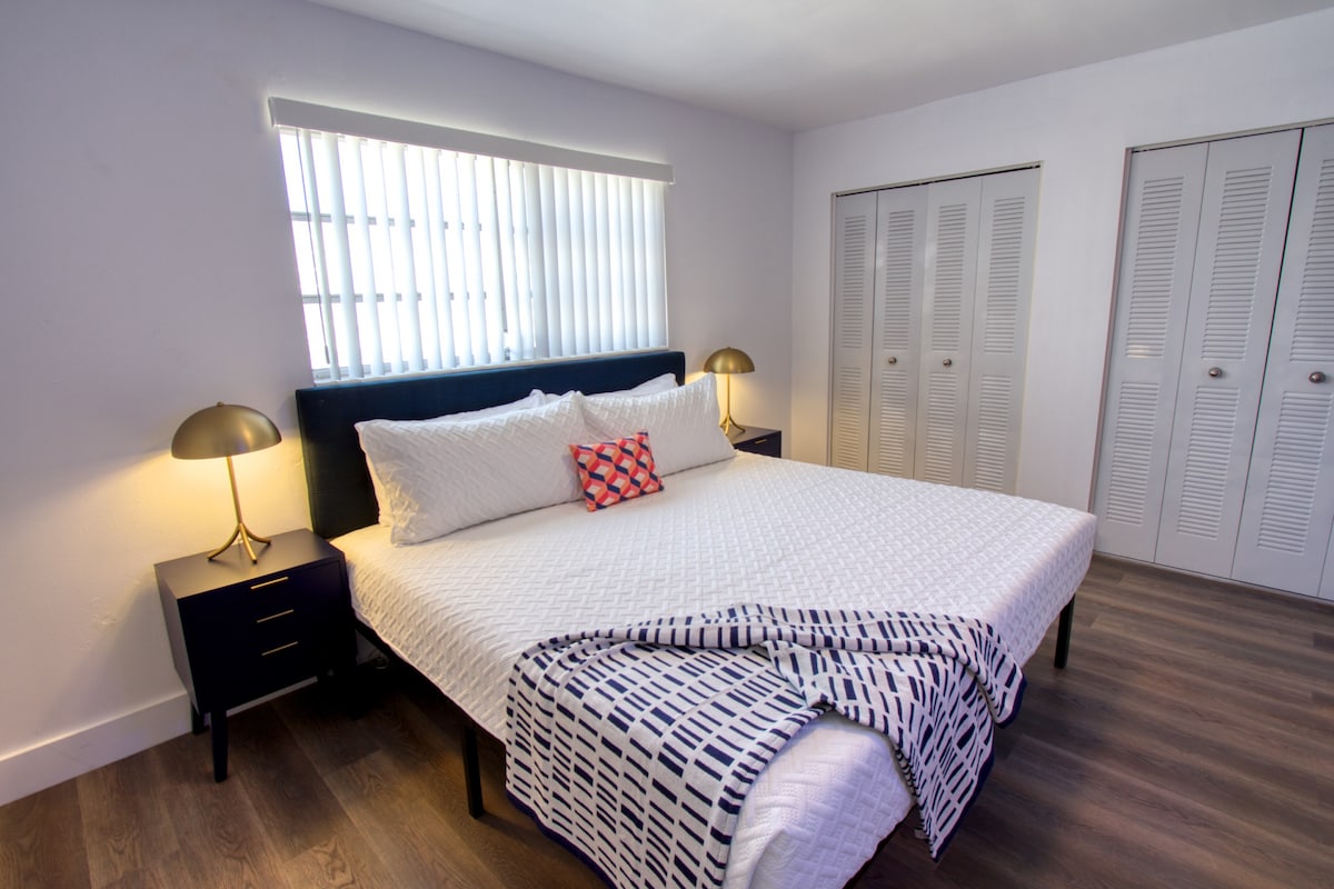 Popular Airbnb listing: 1BR Near Wynwood | Pool & Parking in Edgewater