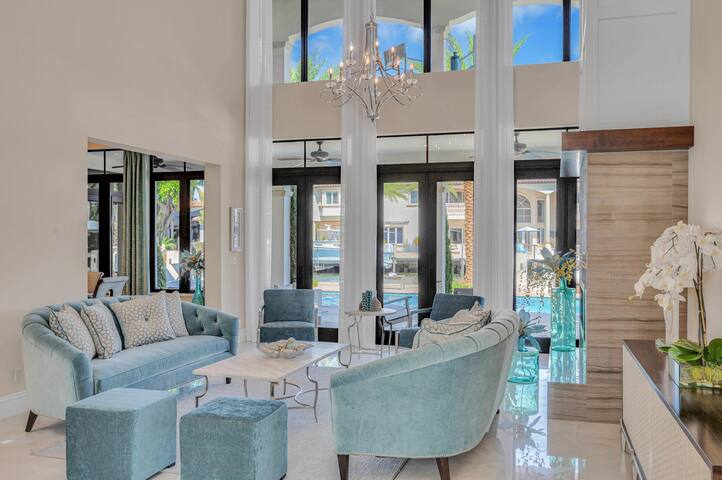 Las Olas Waterfront Villa | Mimosa Key gallery image 2