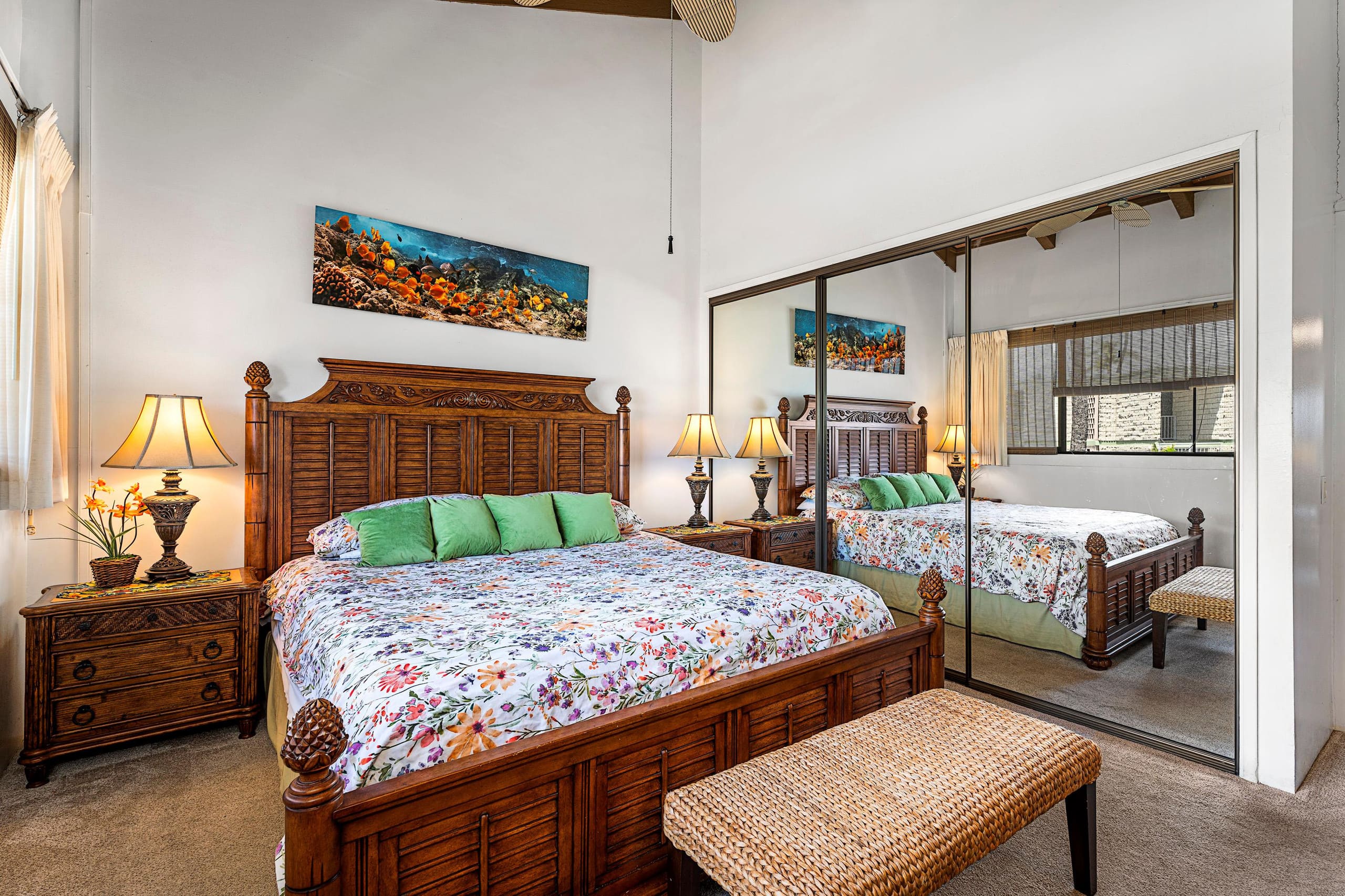 Condo in Kailua-Kona · ★4.95 · 2 bedrooms · 3 beds · 1 private bath - Image 17
