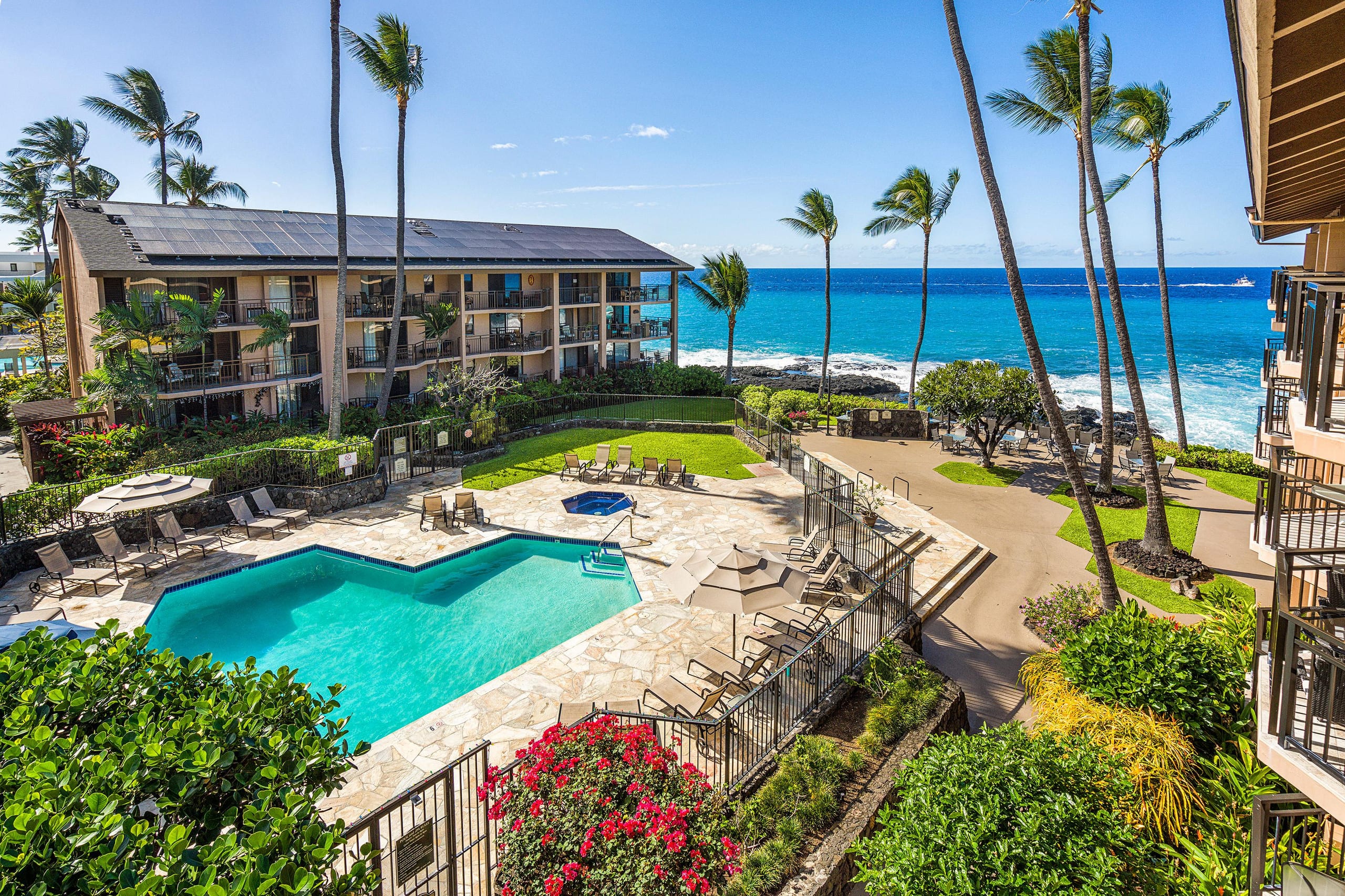 Condo in Kailua-Kona · ★4.95 · 2 bedrooms · 3 beds · 1 private bath - Image 30