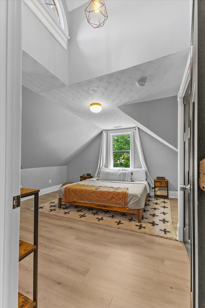 საძინებელი 5