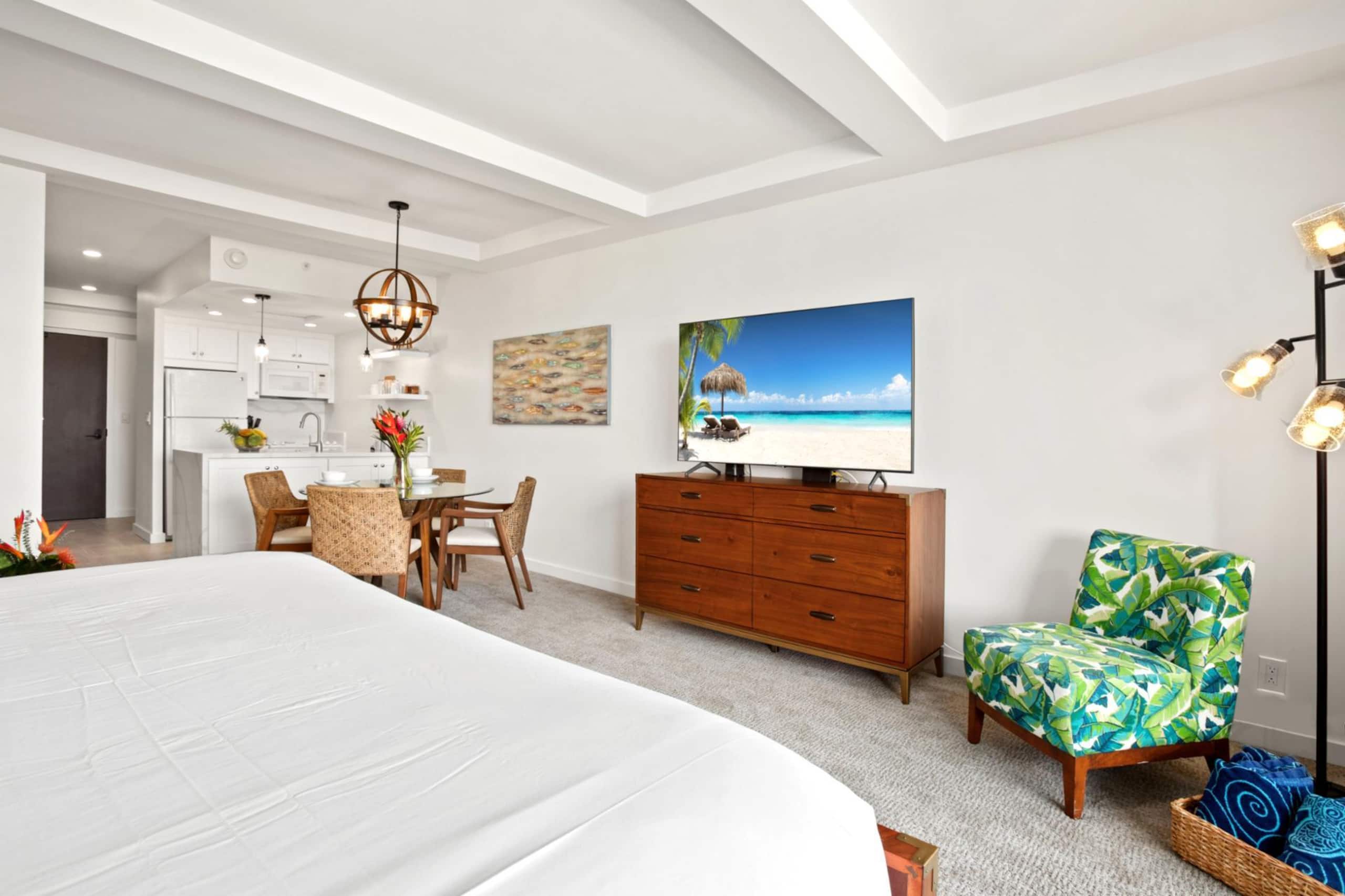 Condo in Lahaina · ★4.82 · 1 bedroom · 2 beds · 1 bath - Image 28