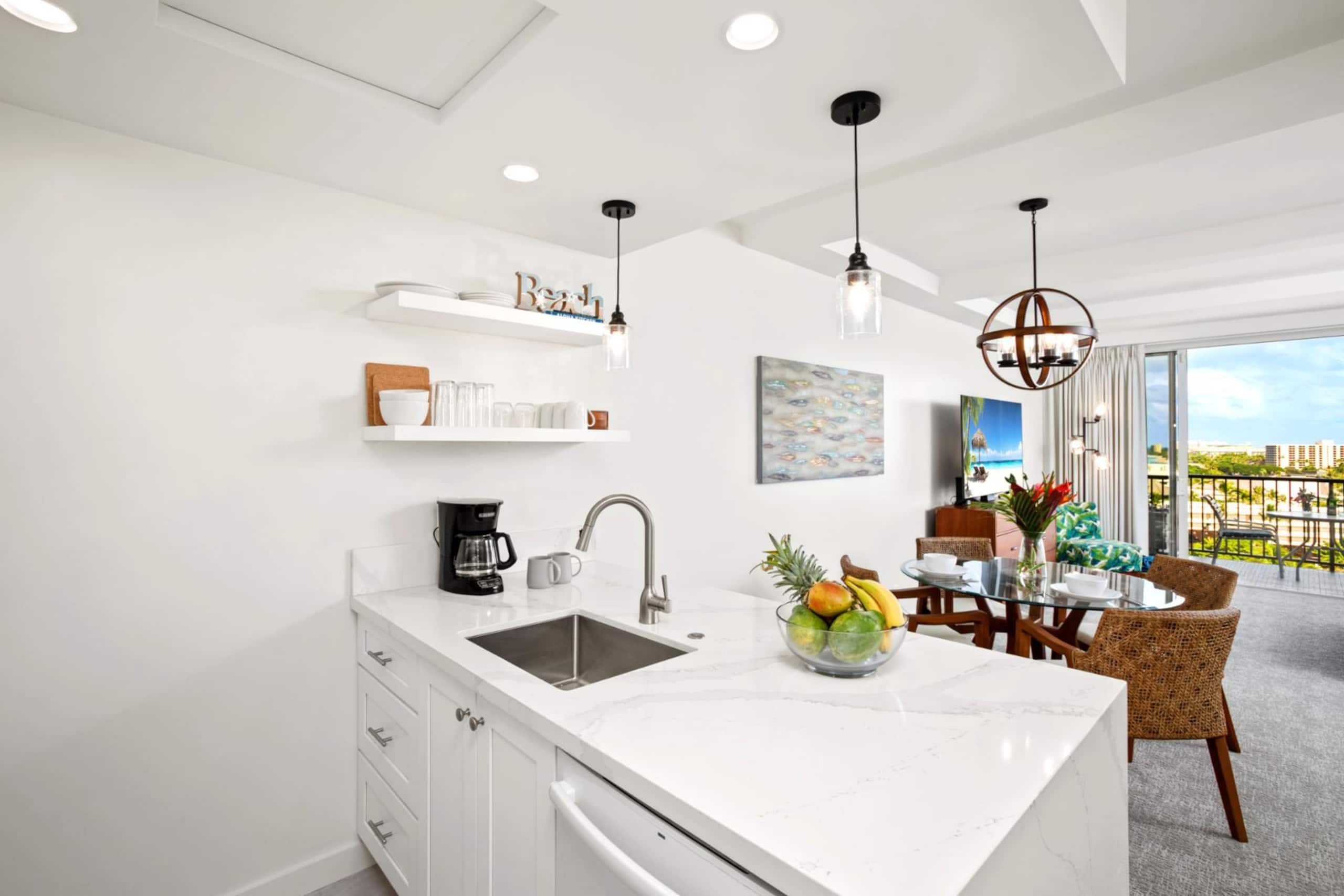 Condo in Lahaina · ★4.82 · 1 bedroom · 2 beds · 1 bath - Image 18
