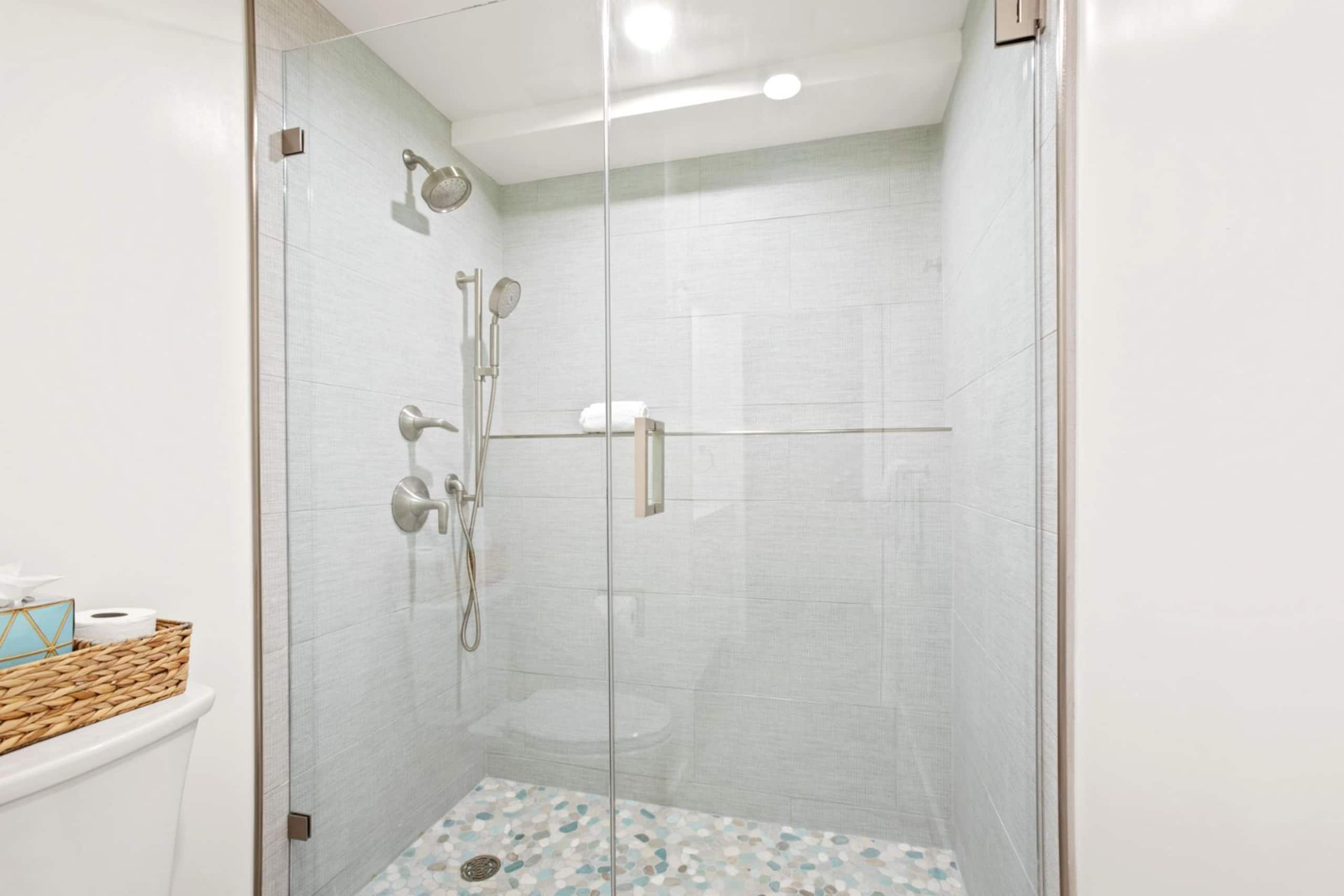 Condo in Lahaina · ★4.82 · 1 bedroom · 2 beds · 1 bath - Image 30